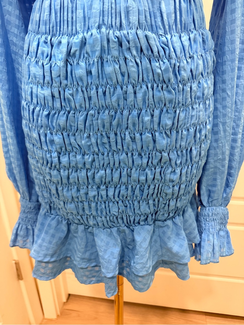 SHEIN Electric Blue Smocked Crop Top and Mini Skirt Set - Picture 7 of 9